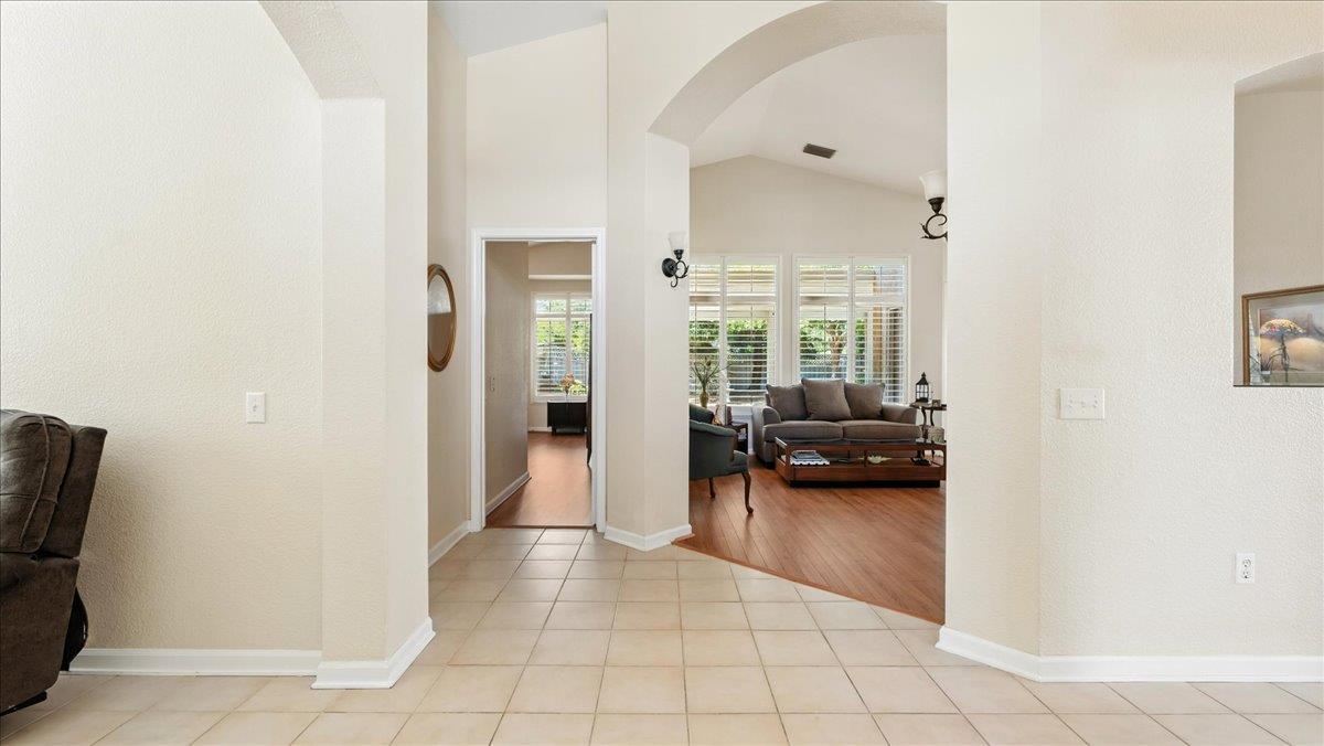 6016 Buggy Whip Lane
