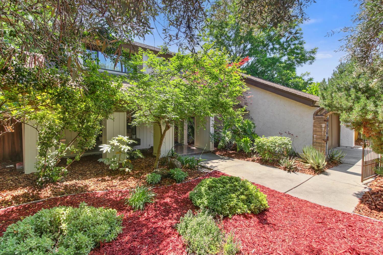 4820 Thor Way