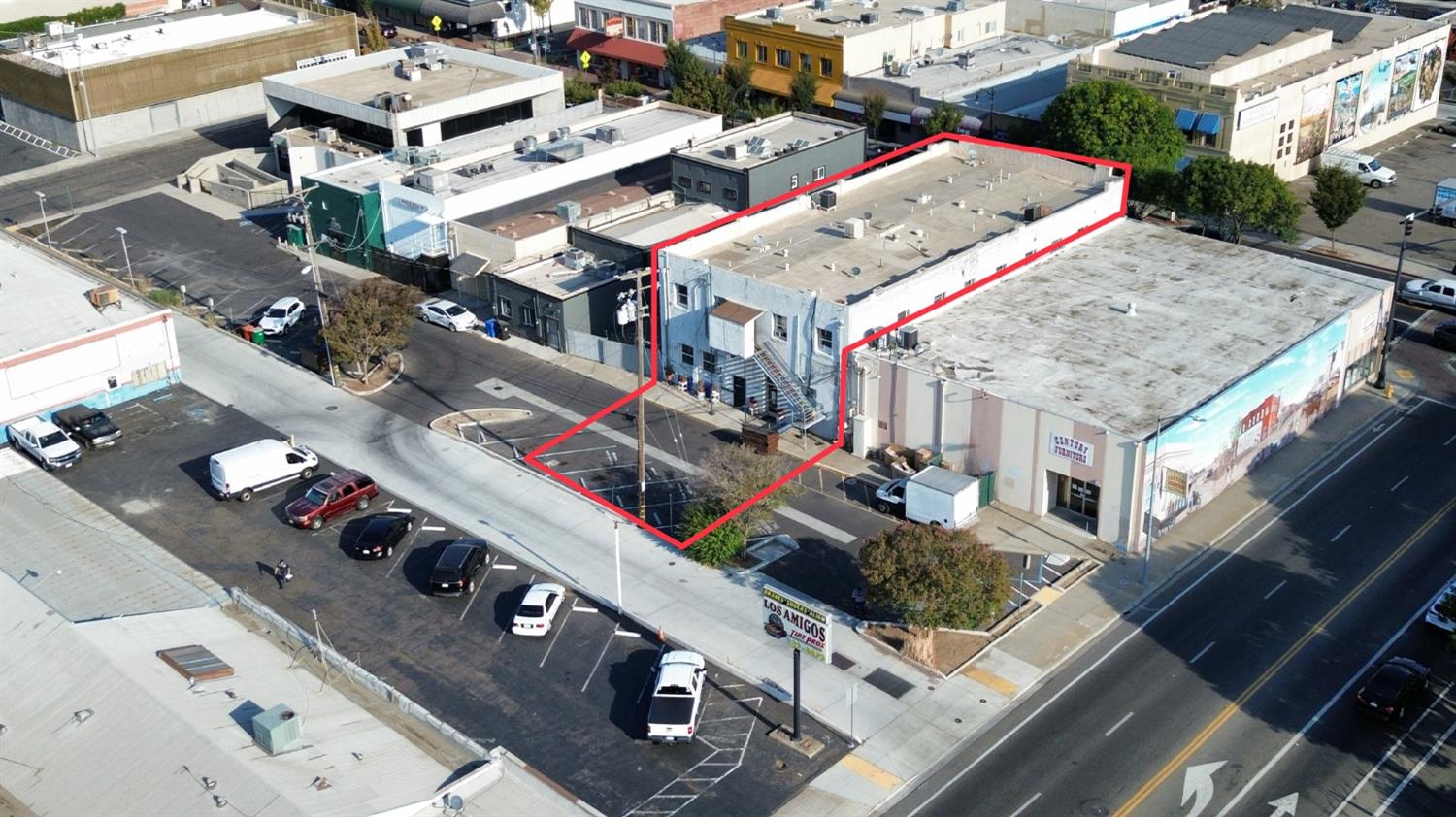 116 W. Yosemite Avenue