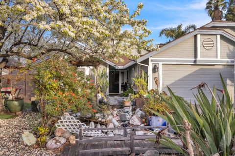 4841 Meadow Pass Way Antelope CA 95843