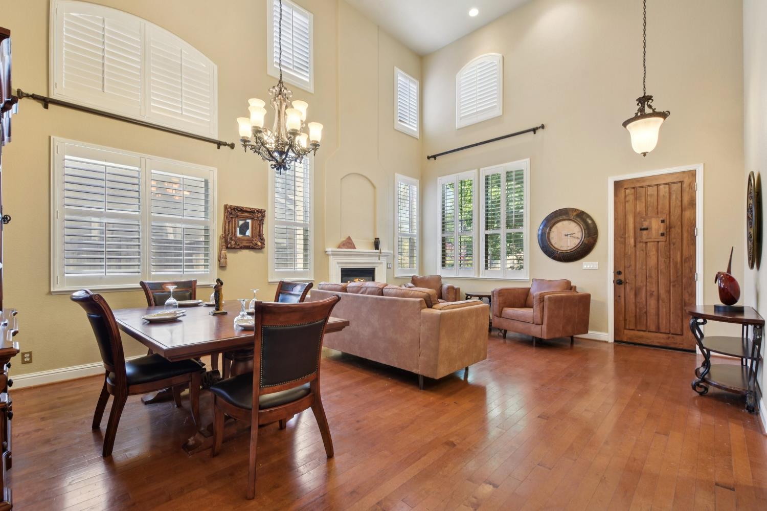 1408 Grovewood Lane