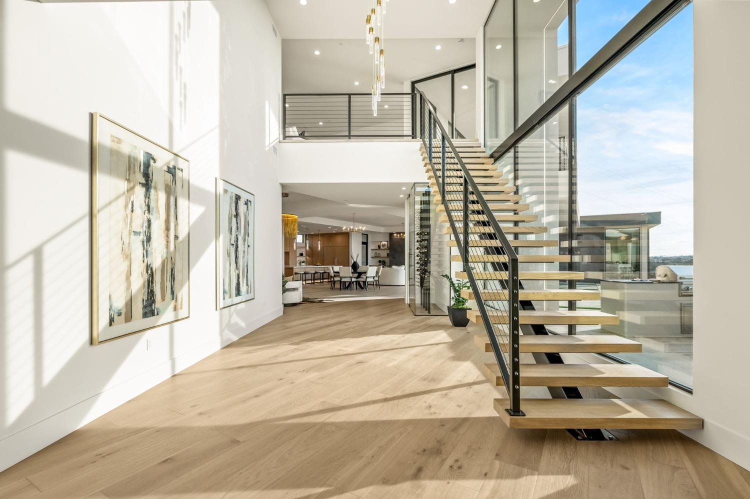 295 St Regis Court