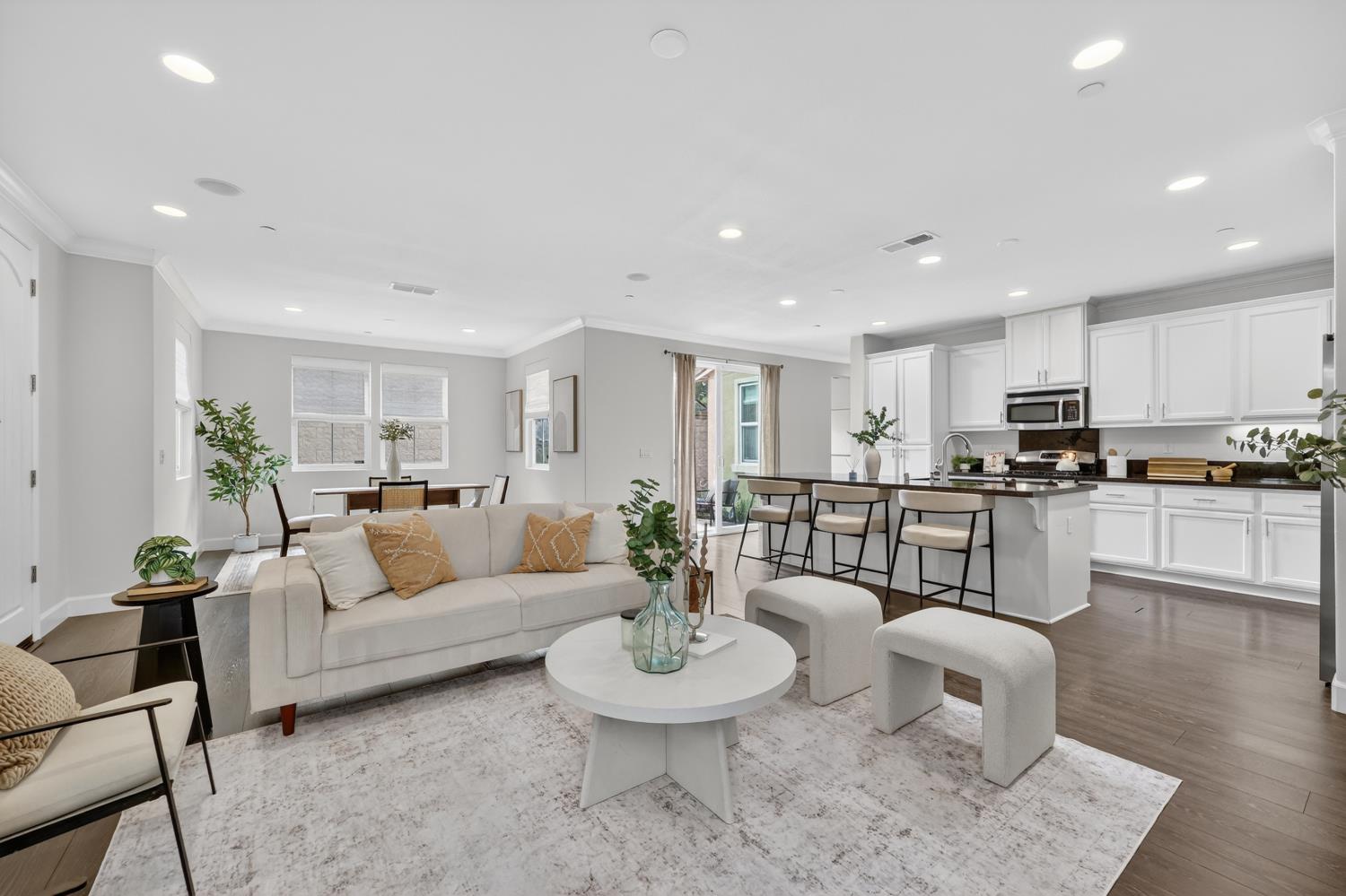1533 Bonanza Lane
