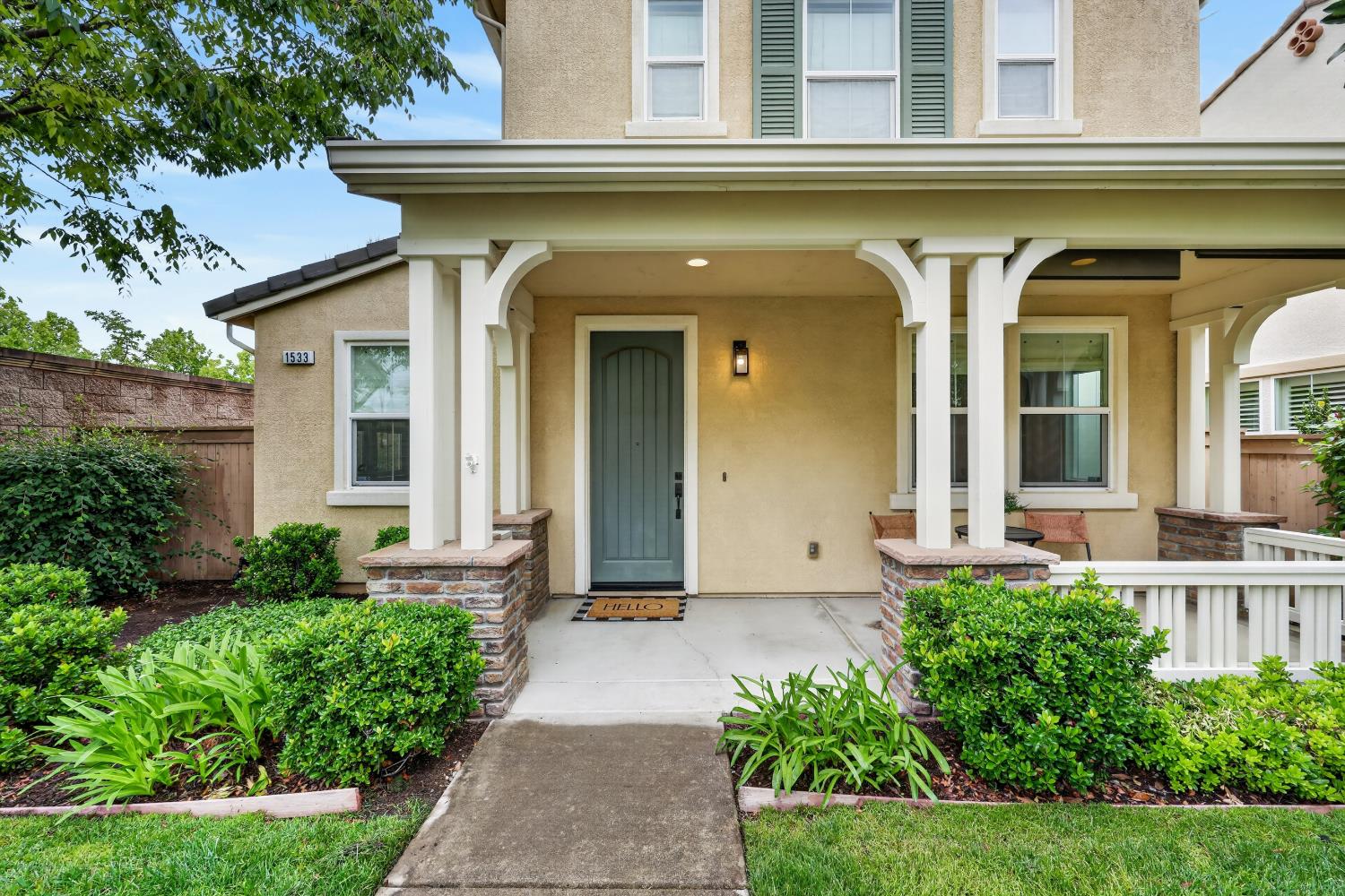 1533 Bonanza Lane