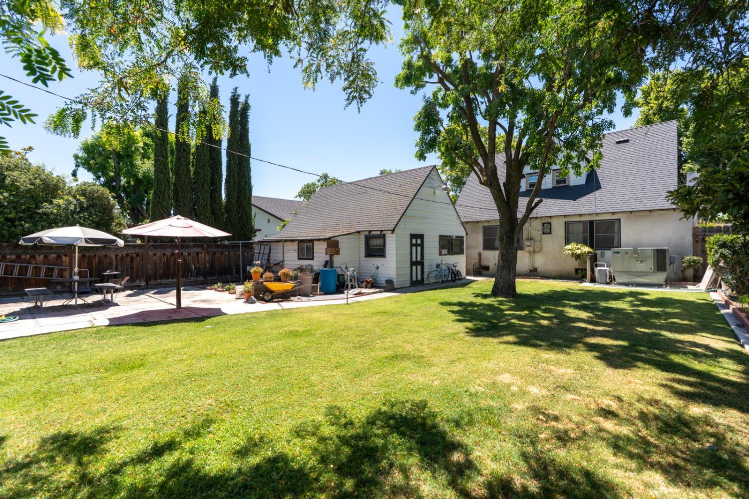 Los Banos, California 93635, United States, 4 Bedrooms Bedrooms, ,2 BathroomsBathrooms,Residential,Active,154632