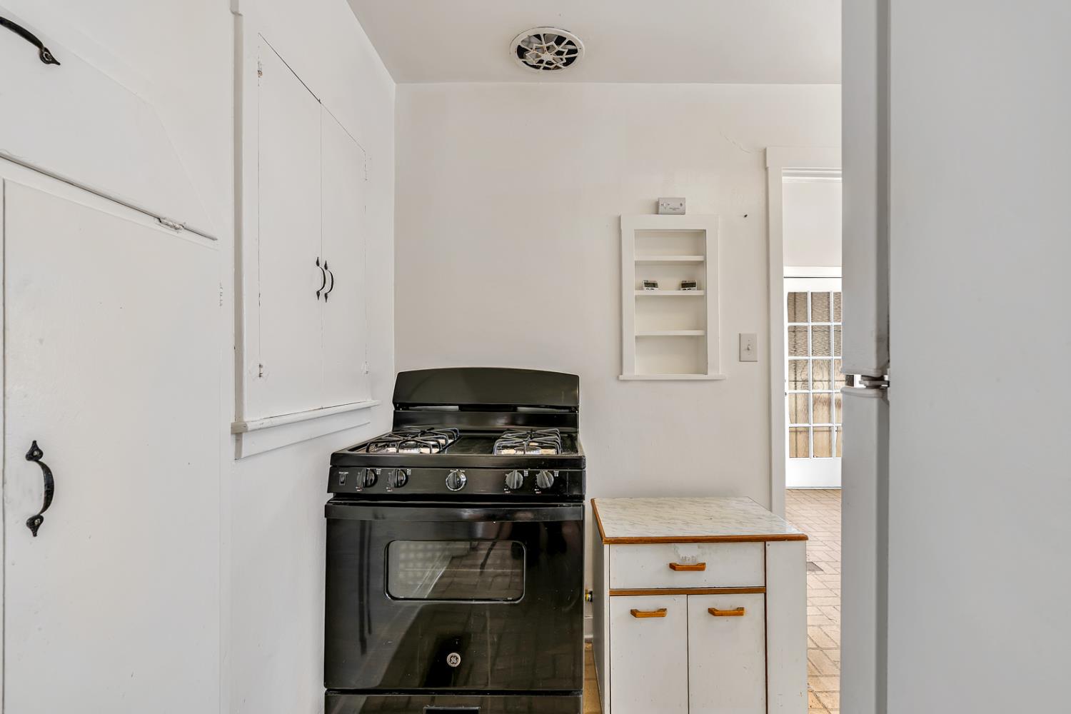 Los Banos, California 93635, United States, 4 Bedrooms Bedrooms, ,2 BathroomsBathrooms,Residential,Active,154632