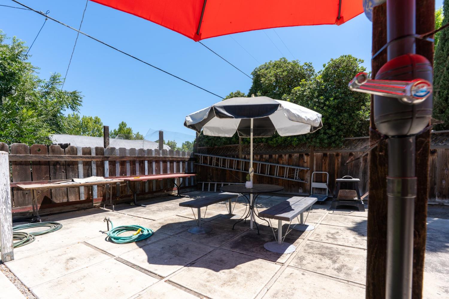 Los Banos, California 93635, United States, 4 Bedrooms Bedrooms, ,2 BathroomsBathrooms,Residential,Active,154632