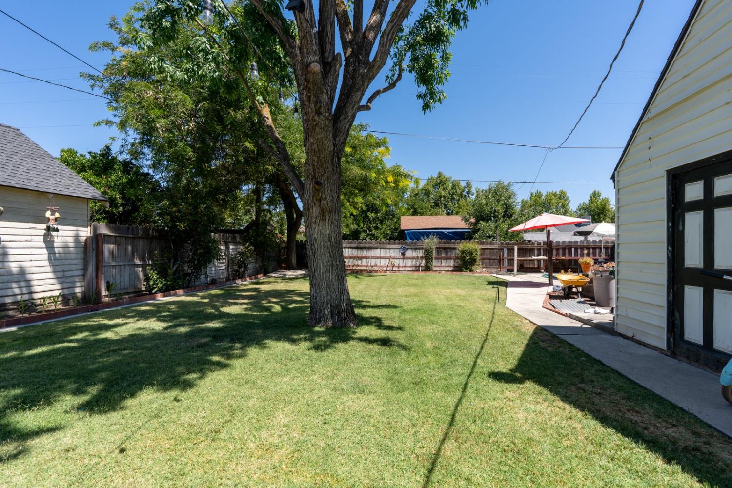 Los Banos, California 93635, United States, 4 Bedrooms Bedrooms, ,2 BathroomsBathrooms,Residential,Active,154632