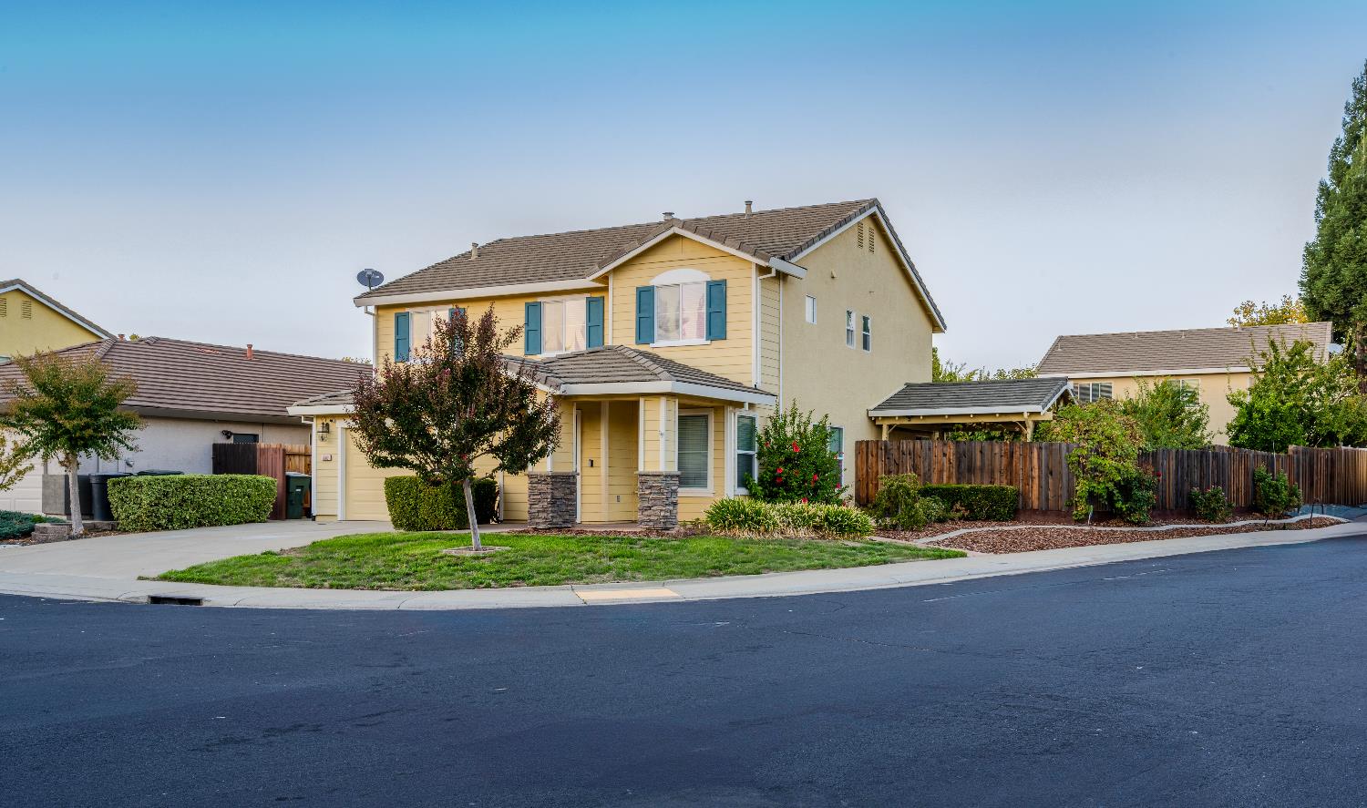 1800 Ambridge Drive
