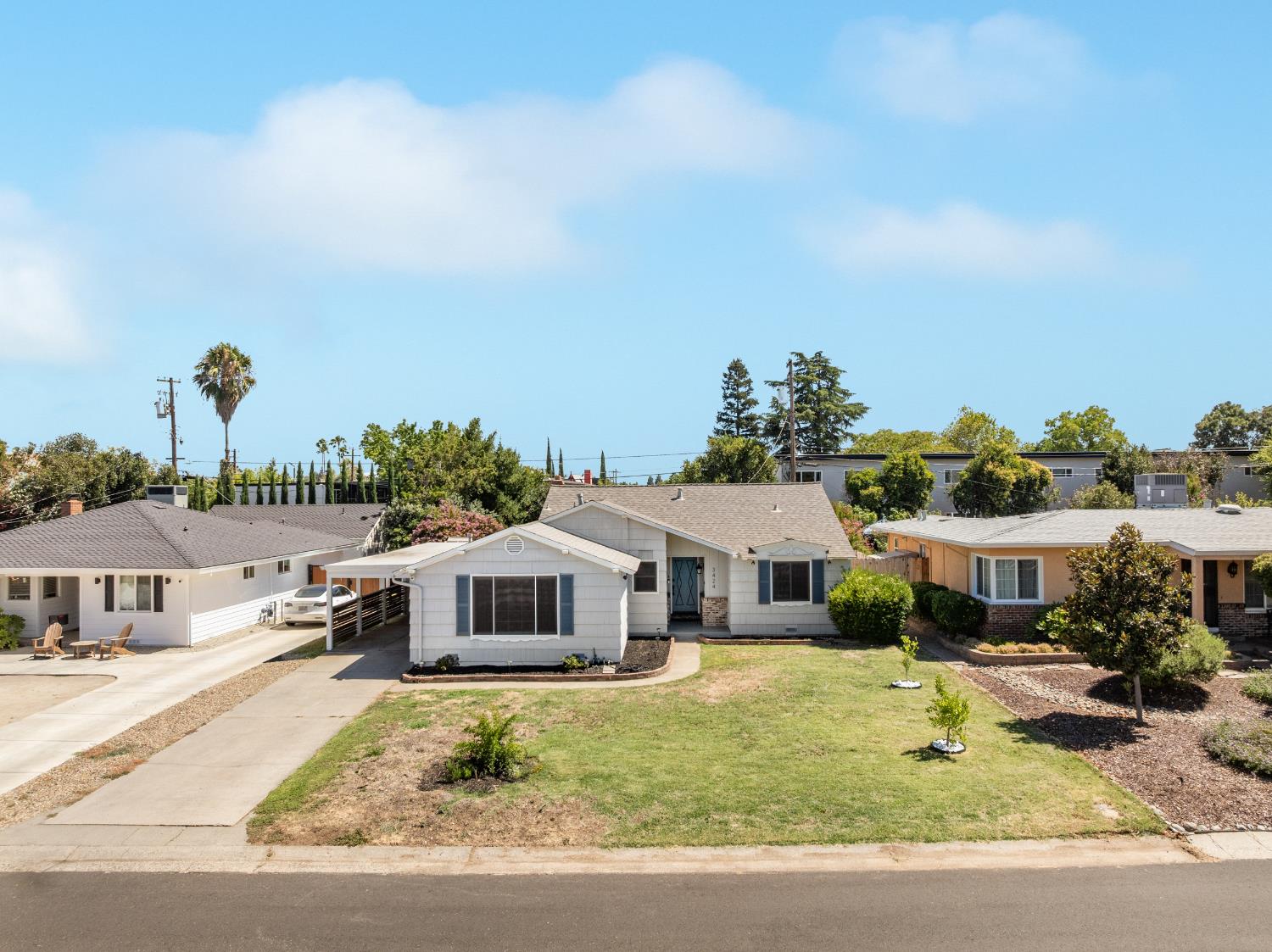 3424 Kentfield Drive