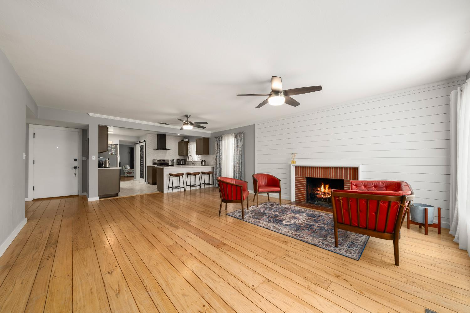 3424 Kentfield Drive