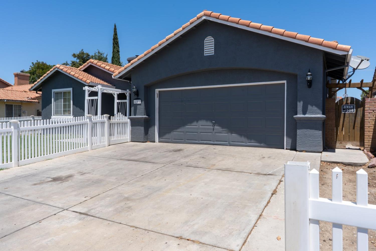 Los Banos, California 93635, United States, 3 Bedrooms Bedrooms, ,2 BathroomsBathrooms,Residential,Active,17681