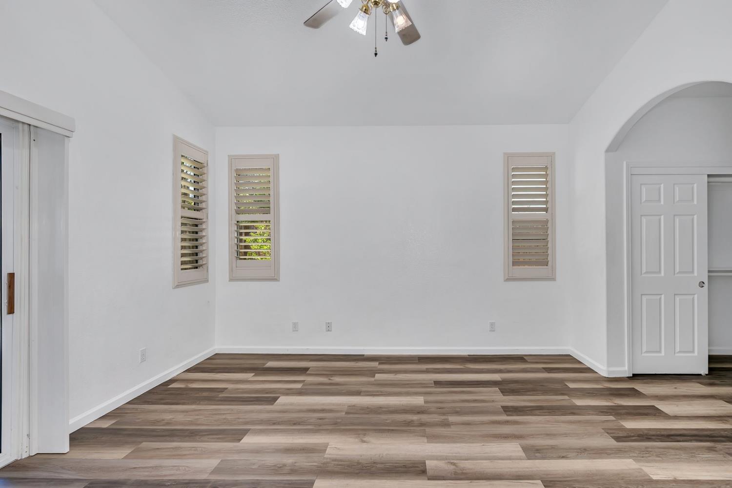 Los Banos, California 93635, United States, 3 Bedrooms Bedrooms, ,2 BathroomsBathrooms,Residential,Active,17681