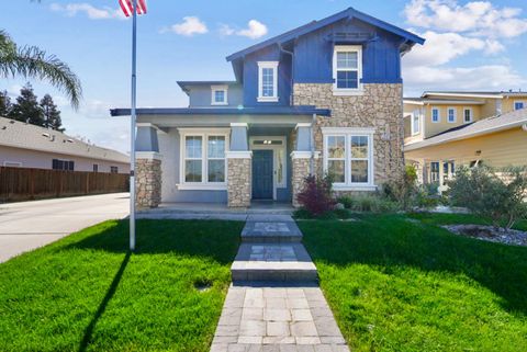 1692 Biarritz Court Tracy CA 95304