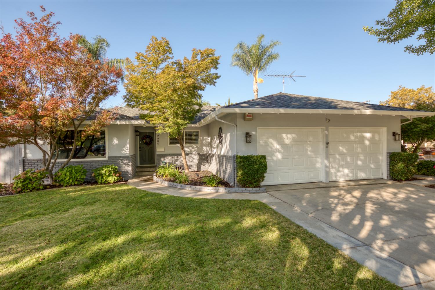 2805 Westchester