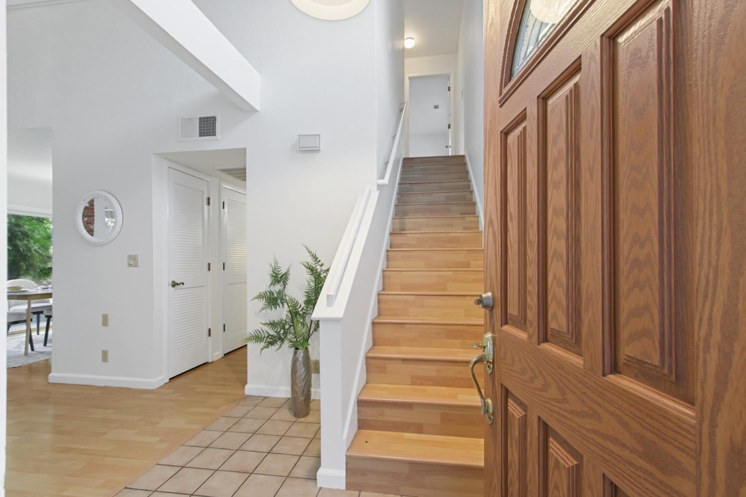 325 E 8th Street 5