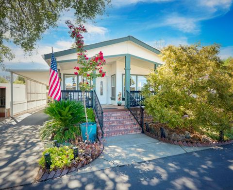 4800 Auburn Folsom Road 59 Loomis CA 95650