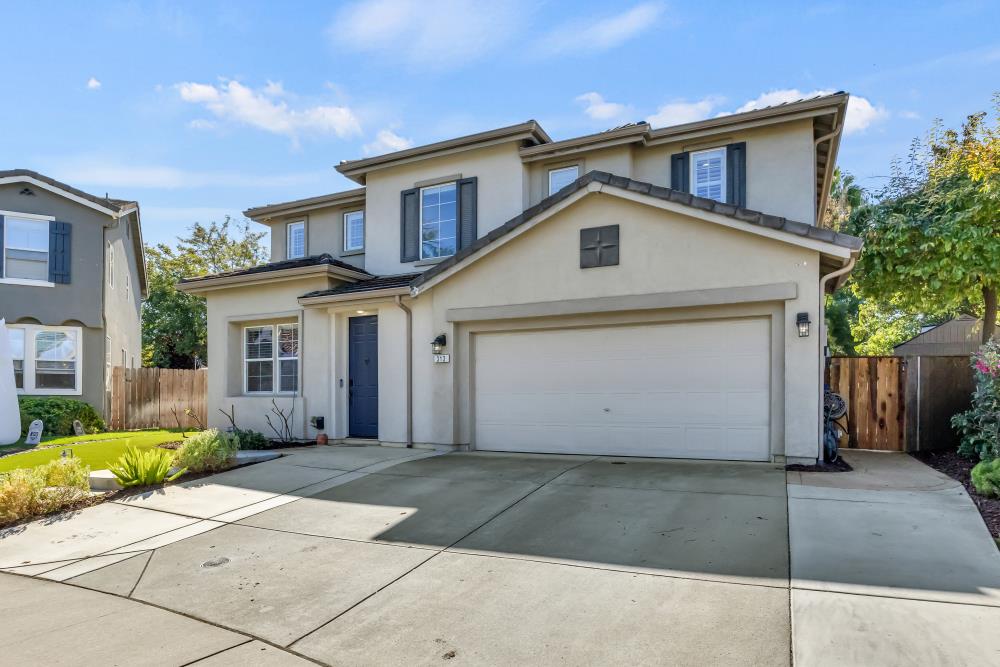 312 Dewey Court