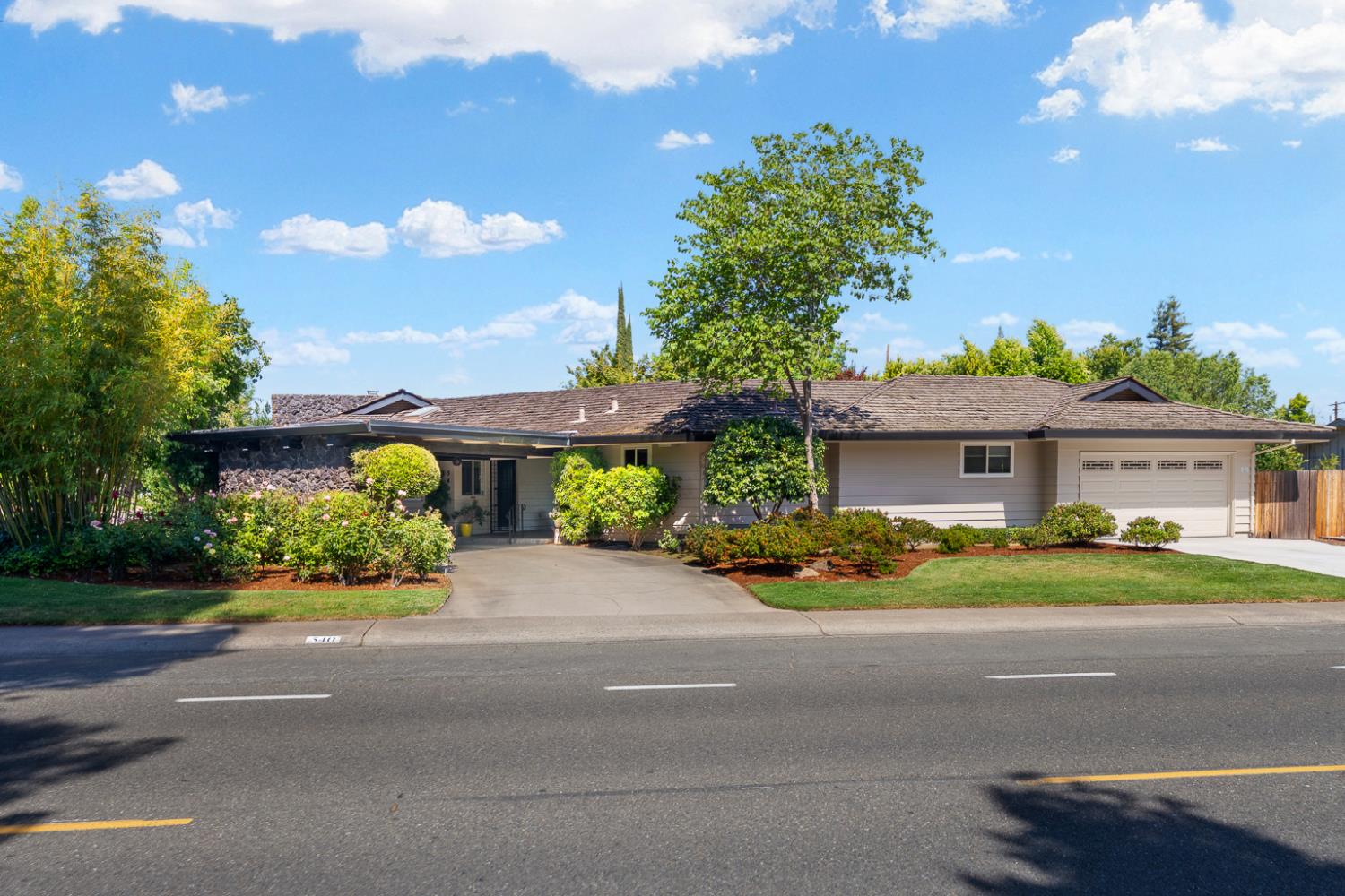 540 Wilhaggin Drive