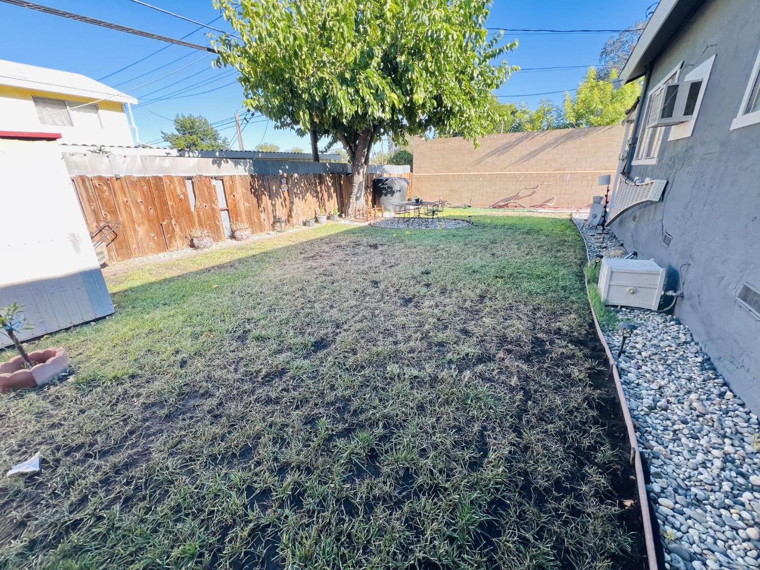 7783 Live Oak Way