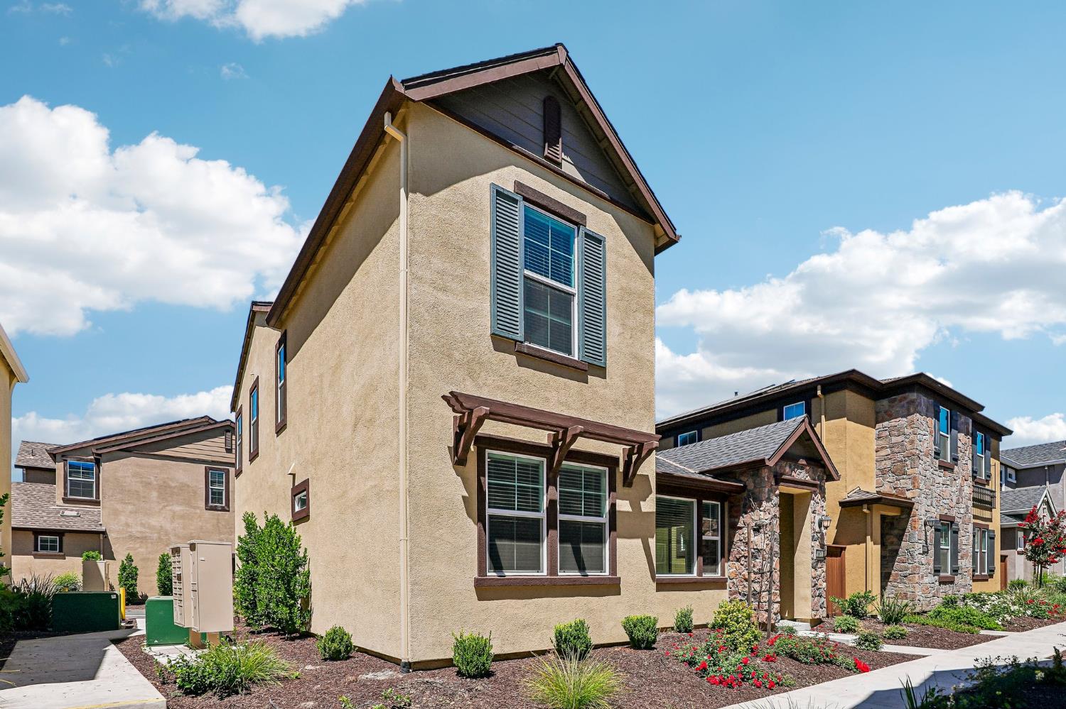 1671 Pena Lane