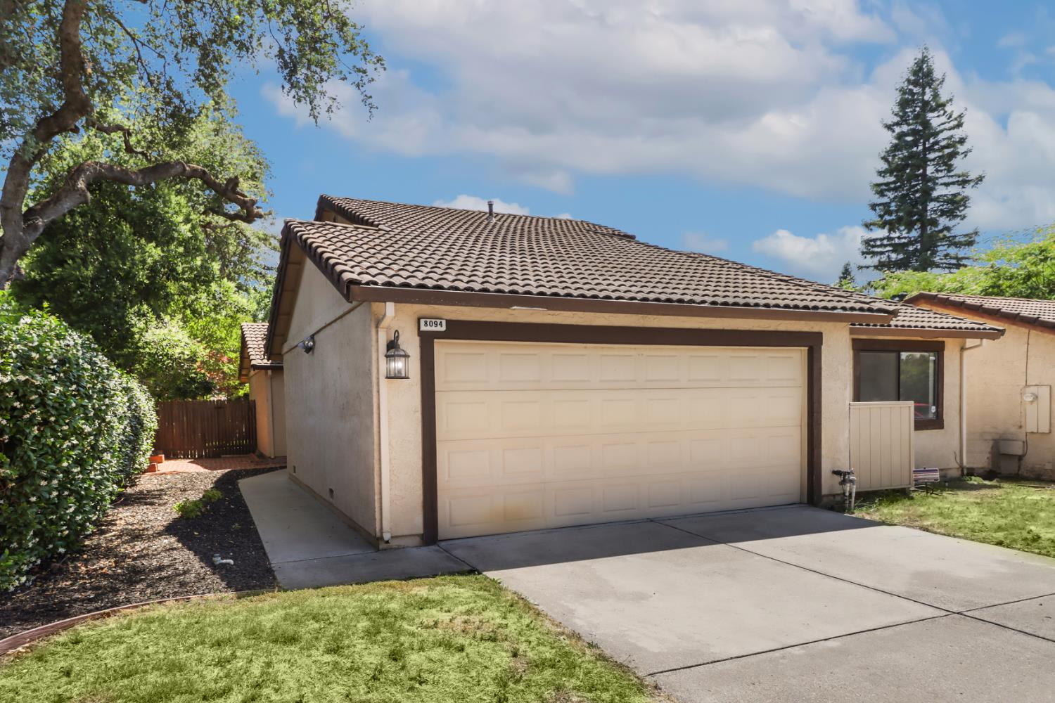 8094 Forest Glen Way