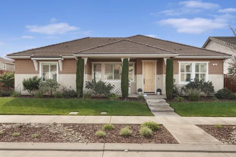 720 Channel Drive Lathrop CA 95330