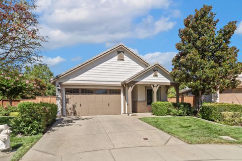 7401 Rothschild Court Elk Grove CA 95757