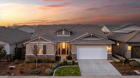 696 Riley Way Lincoln CA 95648