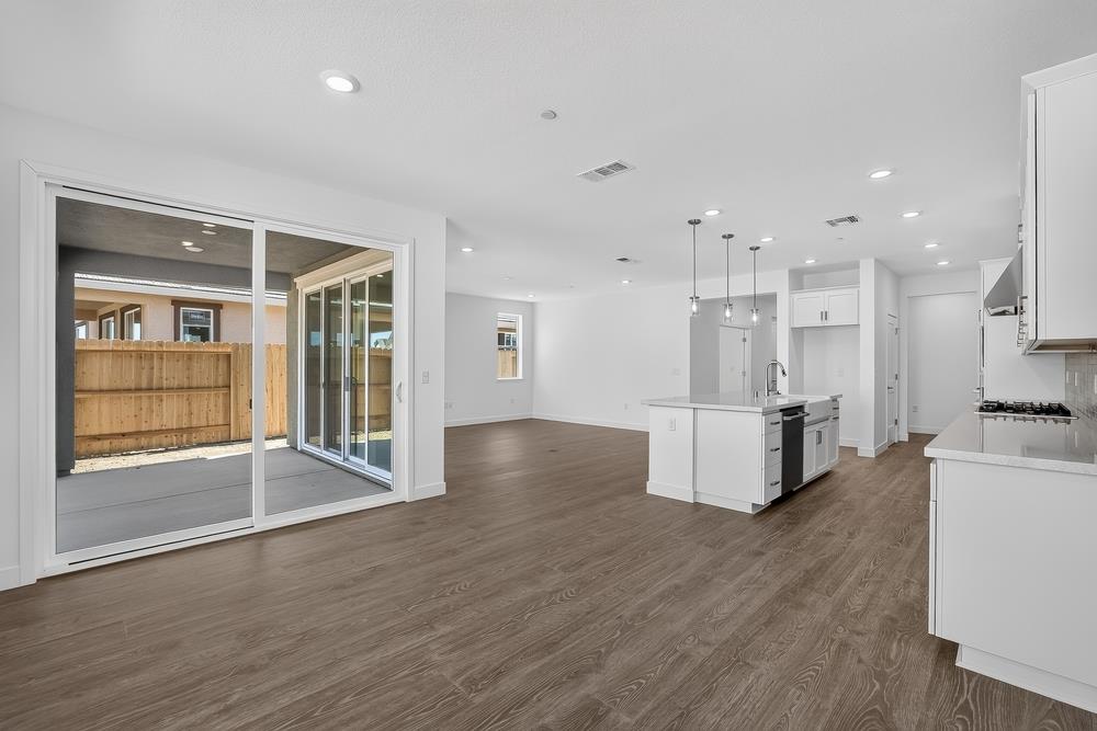 1408 Alpine Way