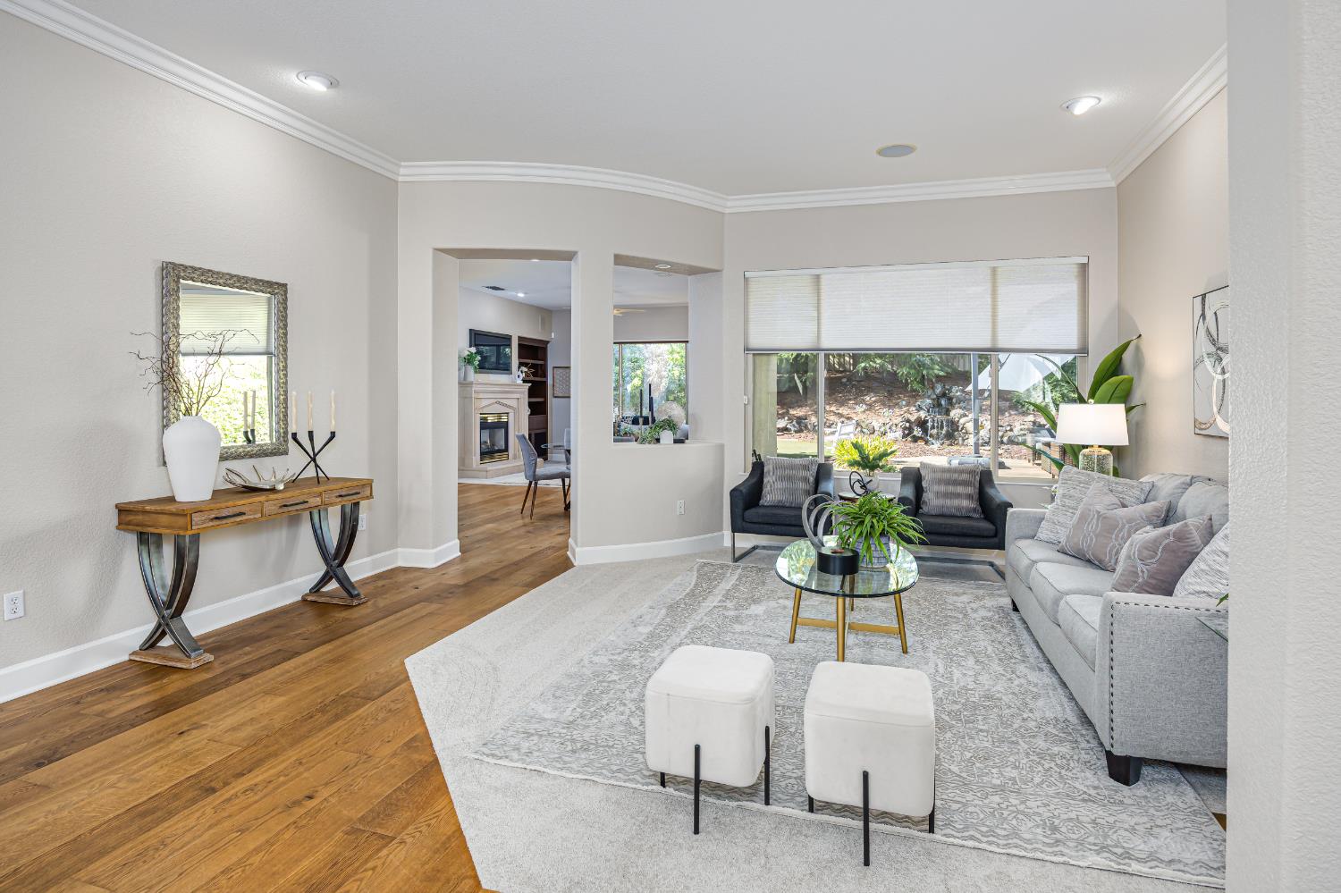 1305 Perdita Lane