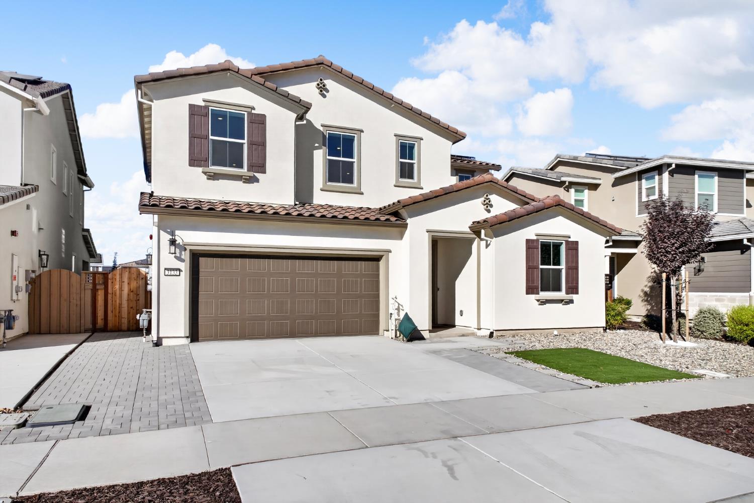 3133 Benetti Street