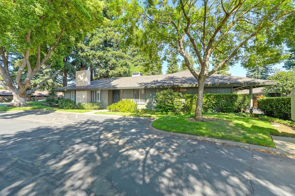 2502 American River Drive