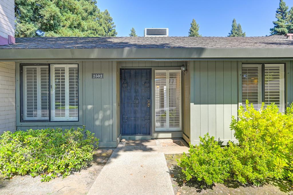 2502 American River Drive