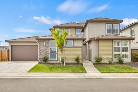 10052 Mackerel Way, Elk Grove, CA 95757 - #: 225039079