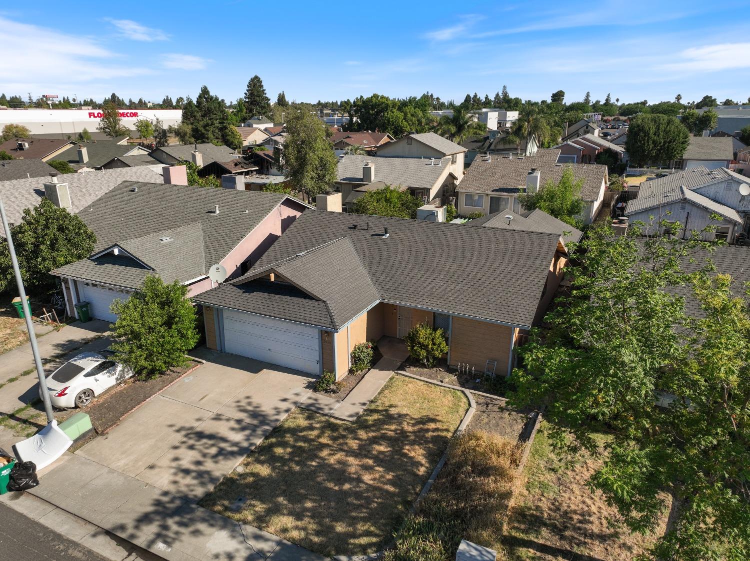 Stockton, California 95210, United States, 3 Bedrooms Bedrooms, ,2 BathroomsBathrooms,Residential,Active,142149