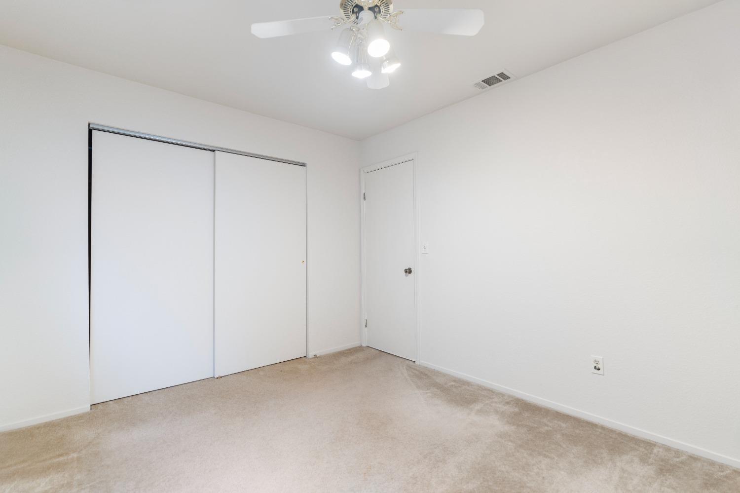 Stockton, California 95210, United States, 3 Bedrooms Bedrooms, ,2 BathroomsBathrooms,Residential,Active,142149