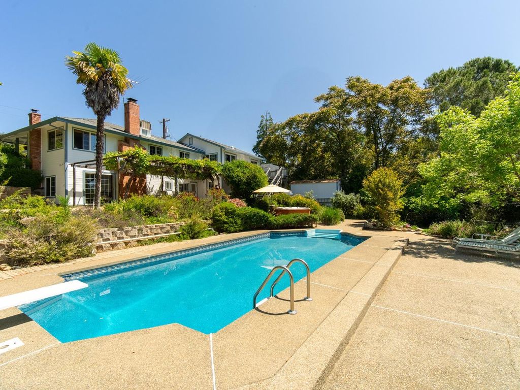 Photo of 206 Judy Drive, Placerville, CA 95667 (MLS # 225147039)