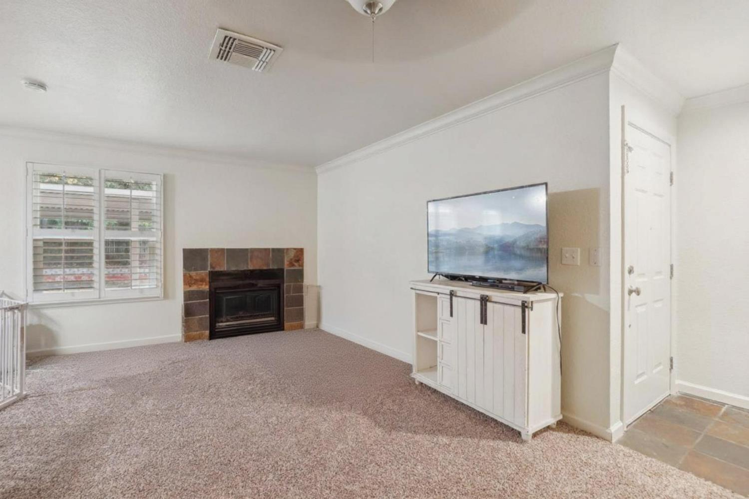 7121 Stella Lane 25