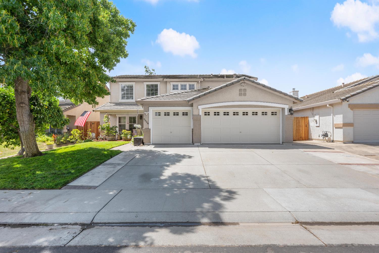 9038 Stanwell Way
