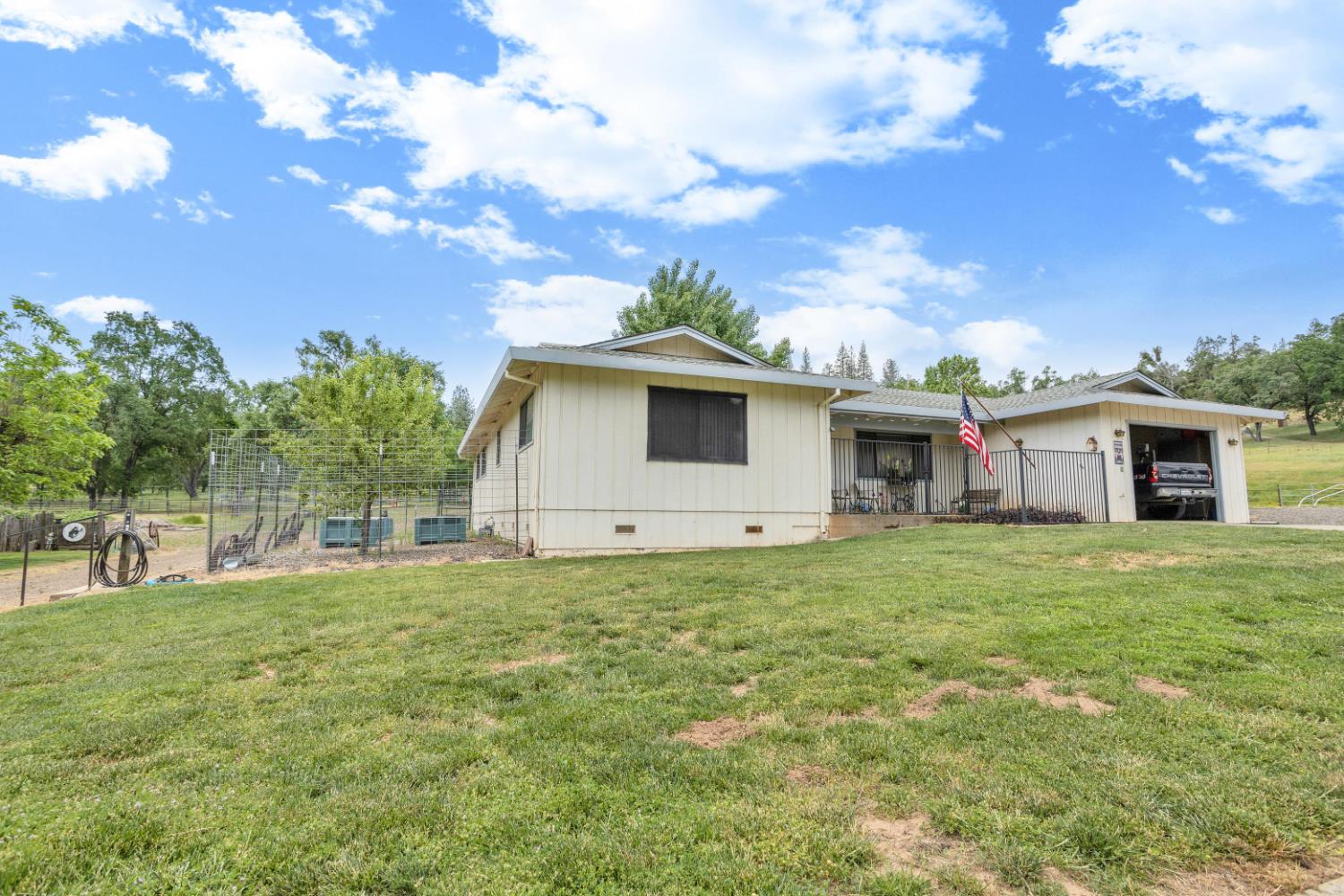 22025 Ferretti Road