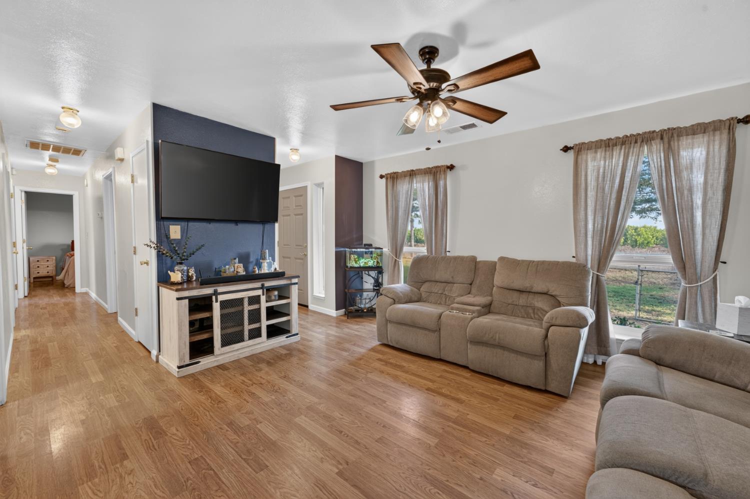 204 Barry Road