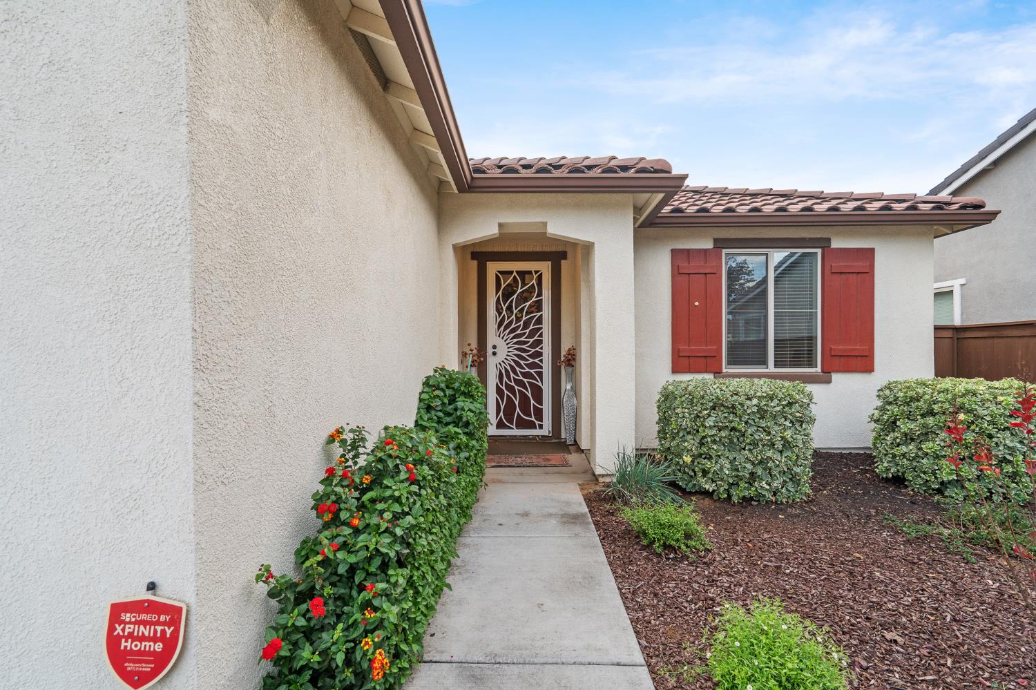 9276 Red Thistle Court