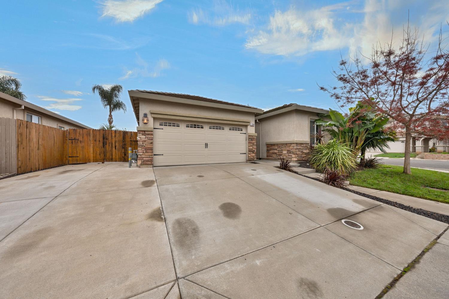 12389 Muir Trail Way
