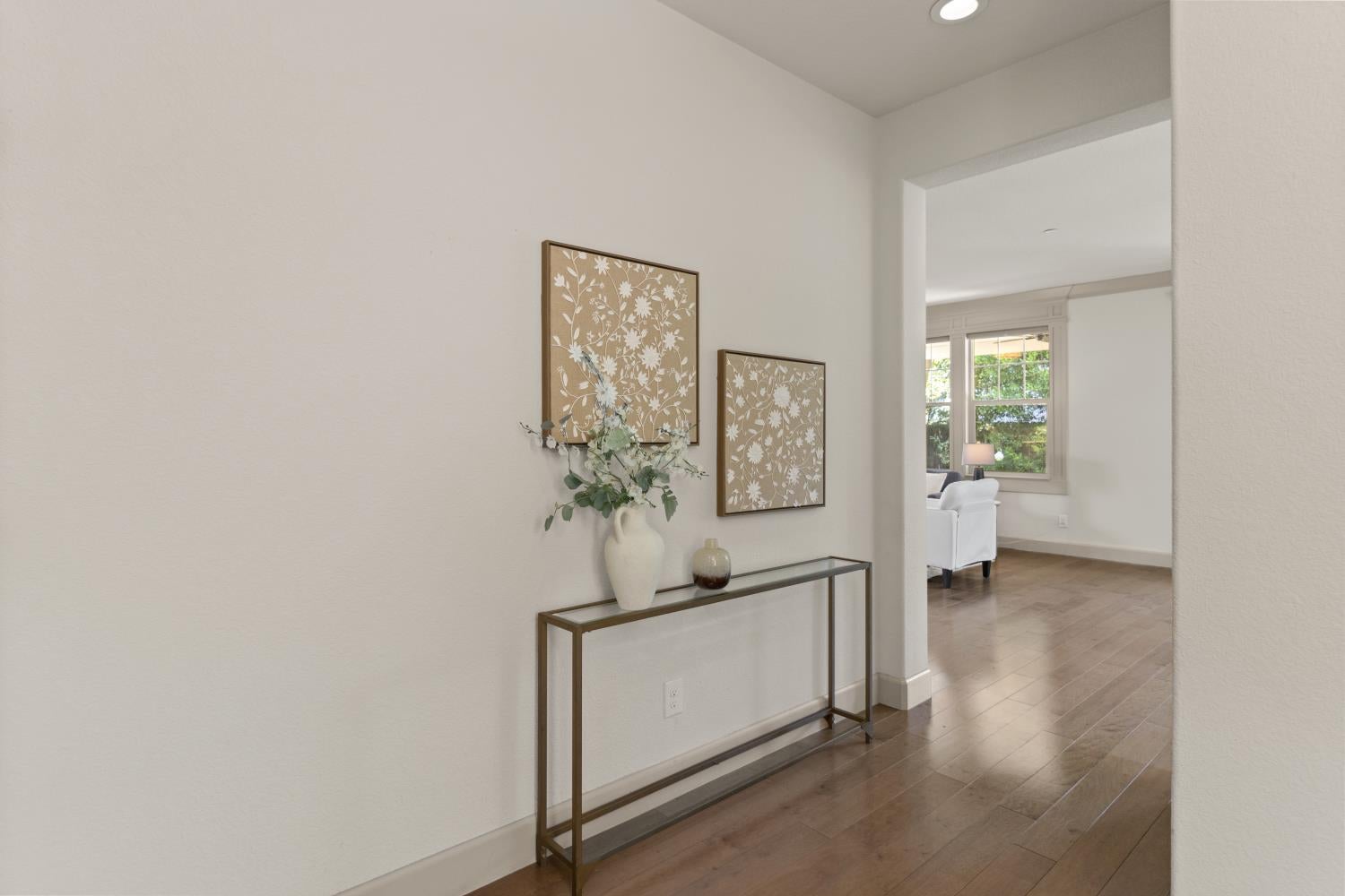 4628 Lue Lane