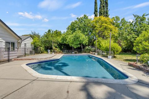 4609 Nottingham Circle Sacramento CA 95864
