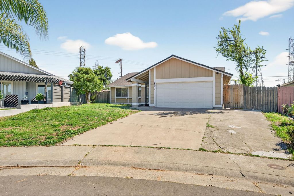 Photo of 8033 Renton Way, Sacramento, CA 95828 (MLS # 226030704)