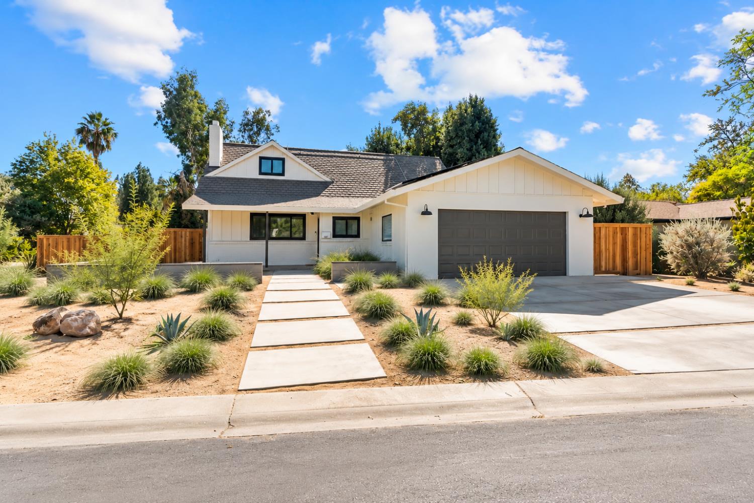 2802 Layton Drive