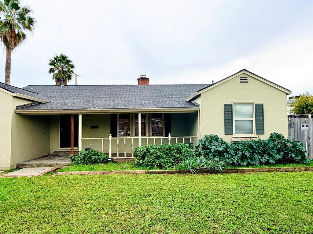 Photo of 2248 Rainbow Avenue, Sacramento, CA 95821 (MLS # 225145945)