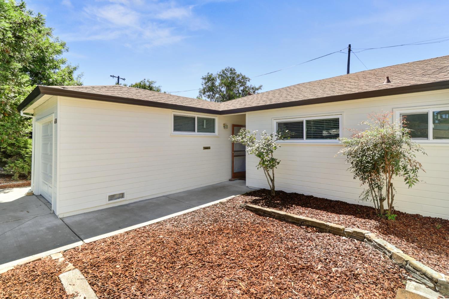610 Sunset Court